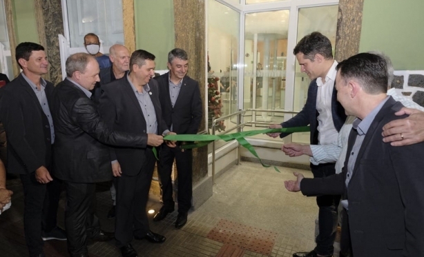 Sicredi entrega agência para cidade de Cataguases em Minas Gerais